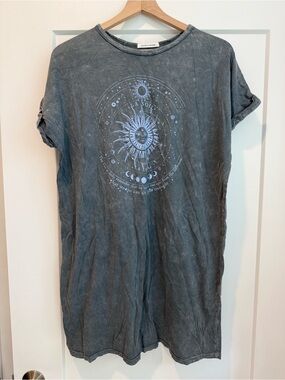 Caution To The Wind Washed Gray Graphic Tee